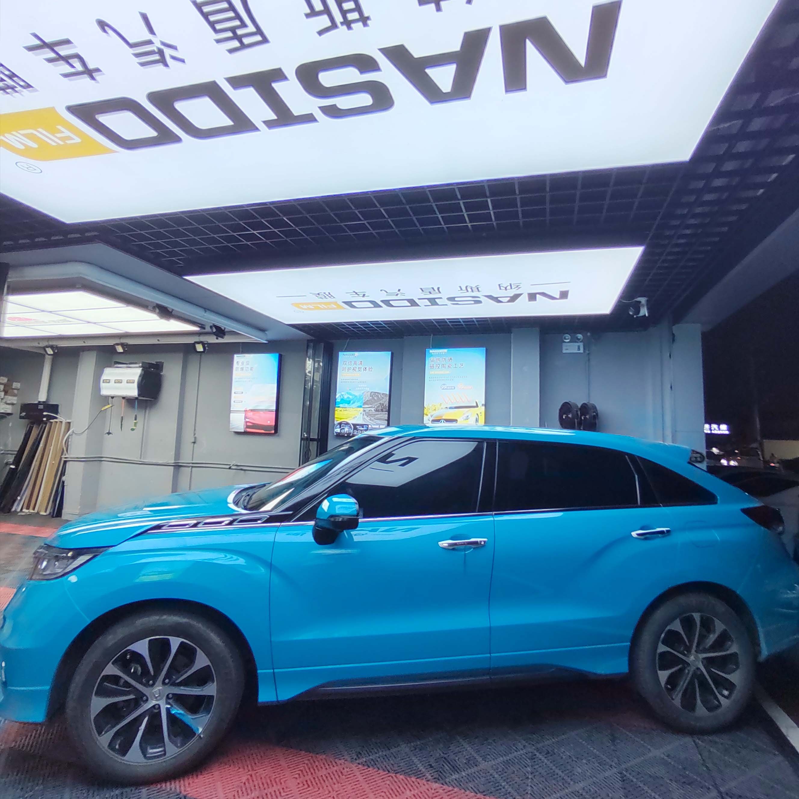 Factory wholesale PET Vinyl Car Wrap NASIDO Blue anti scratch Gloss Color Change for car Films
