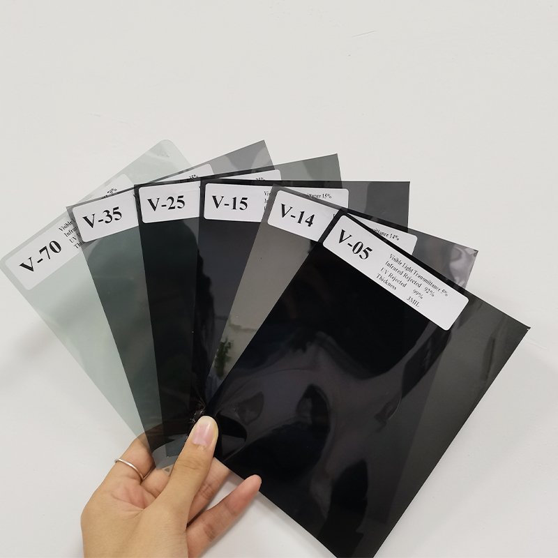 Hot Selling Factory Price VLT 70% Premium Quality Metallized Reflective Heat Insulation Car Window Film New Style 2024