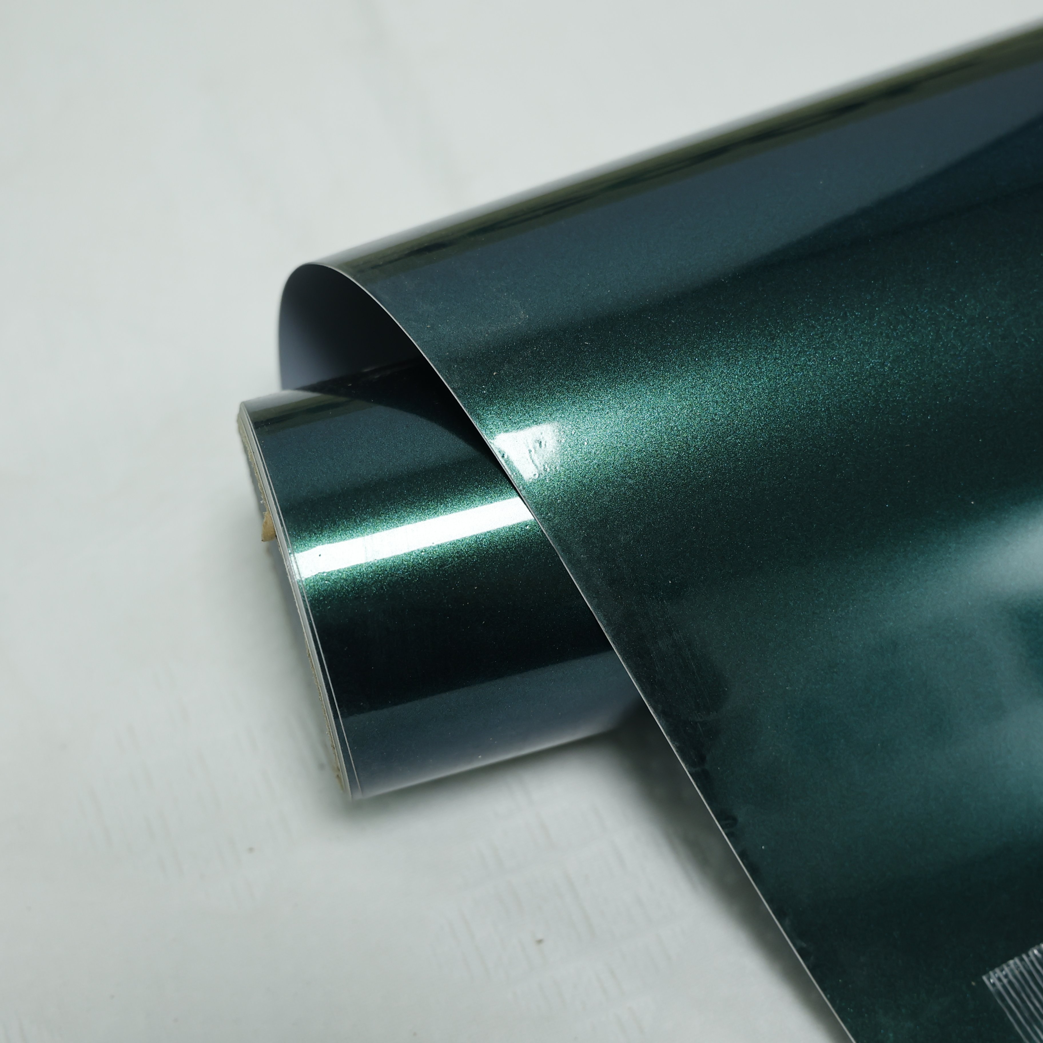 High Quality 6.5mil PVC Car Wrap Film Metallic royal green Self-Healing Glossy Anti-Scratches Full Tint Color Changing Car Film
