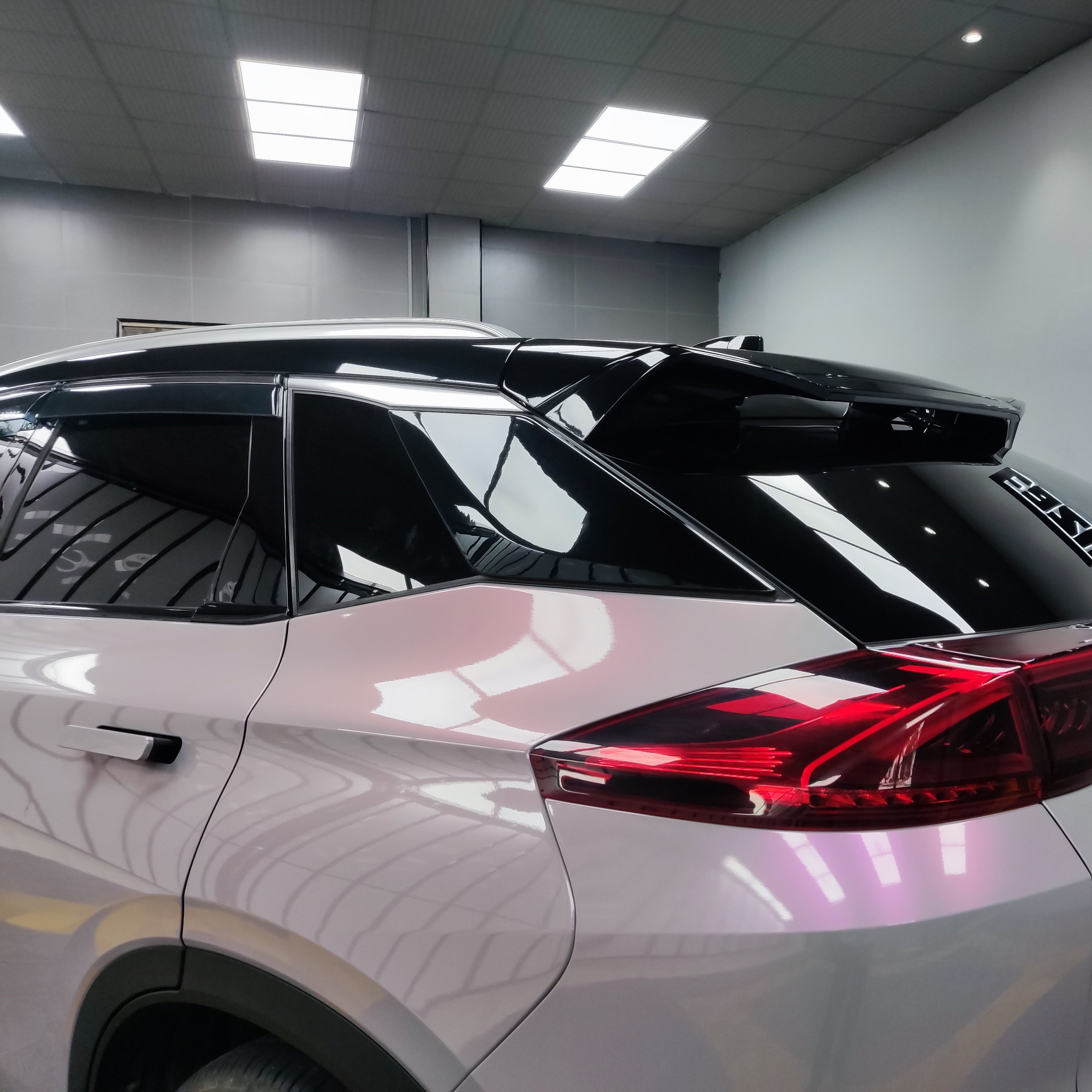 Manufacturer PPF Wraps Vinyl Car Film Vehicles Non Bubbling Hydrophobic Car Paint Protection Film Wholesale Roll