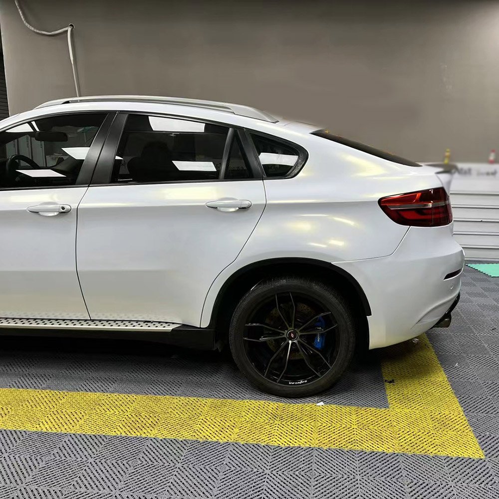 WRAPMASTER 1.52*18m Glossy White To Gold Anti glare Chameleon PVC Vinyl Car Sticker Wrapping