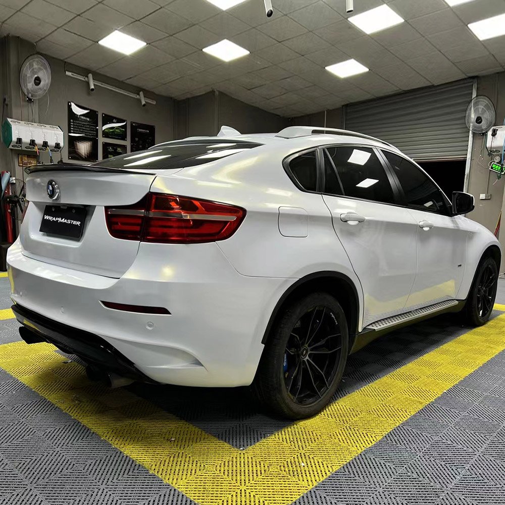WRAPMASTER 1.52*18m Glossy White To Gold Anti glare Chameleon PVC Vinyl Car Sticker Wrapping