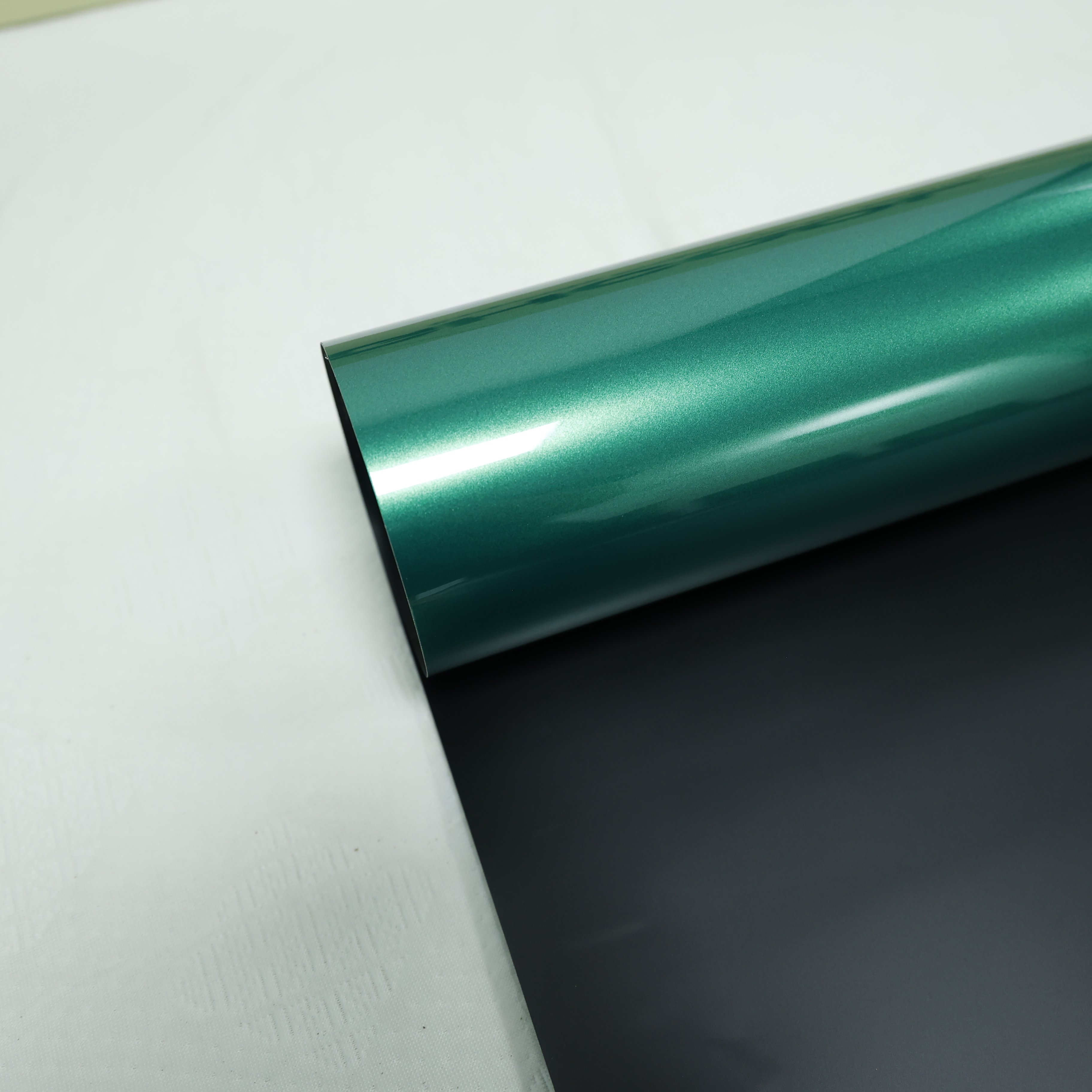 High Gloss Self-healing HIGHCOOL 6.5mil PVC Car Wrap Film Glossy Man Island Green fiber silver Full Tint Color Changing Car Film
