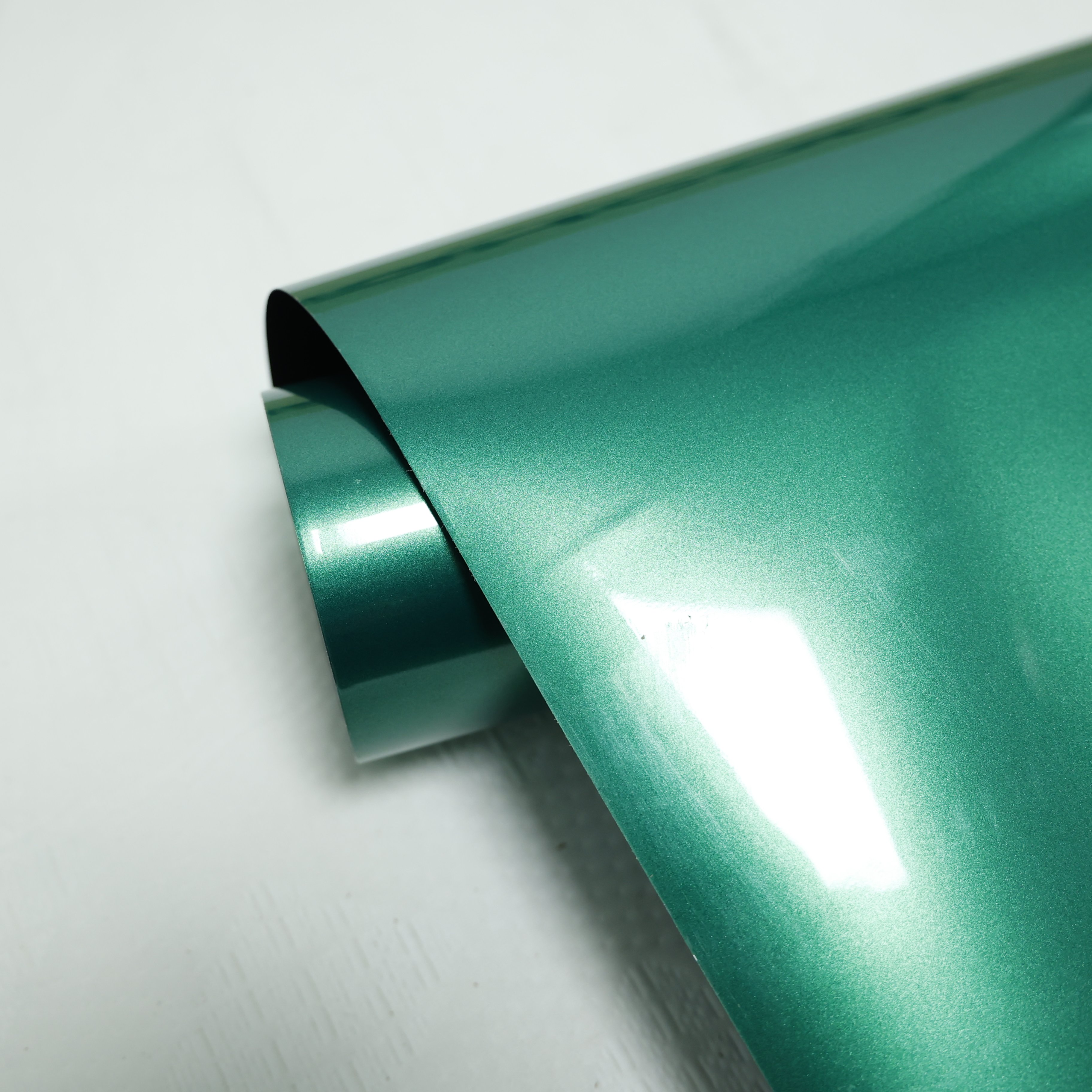 High Gloss Self-healing HIGHCOOL 6.5mil PVC Car Wrap Film Glossy Man Island Green fiber silver Full Tint Color Changing Car Film