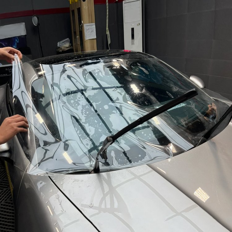 Custom 7.5 Mil High Hydrophobic Sand Proof TPU Windshield Film Car Front Glass Window Safety Film PPF Protection Film Roll