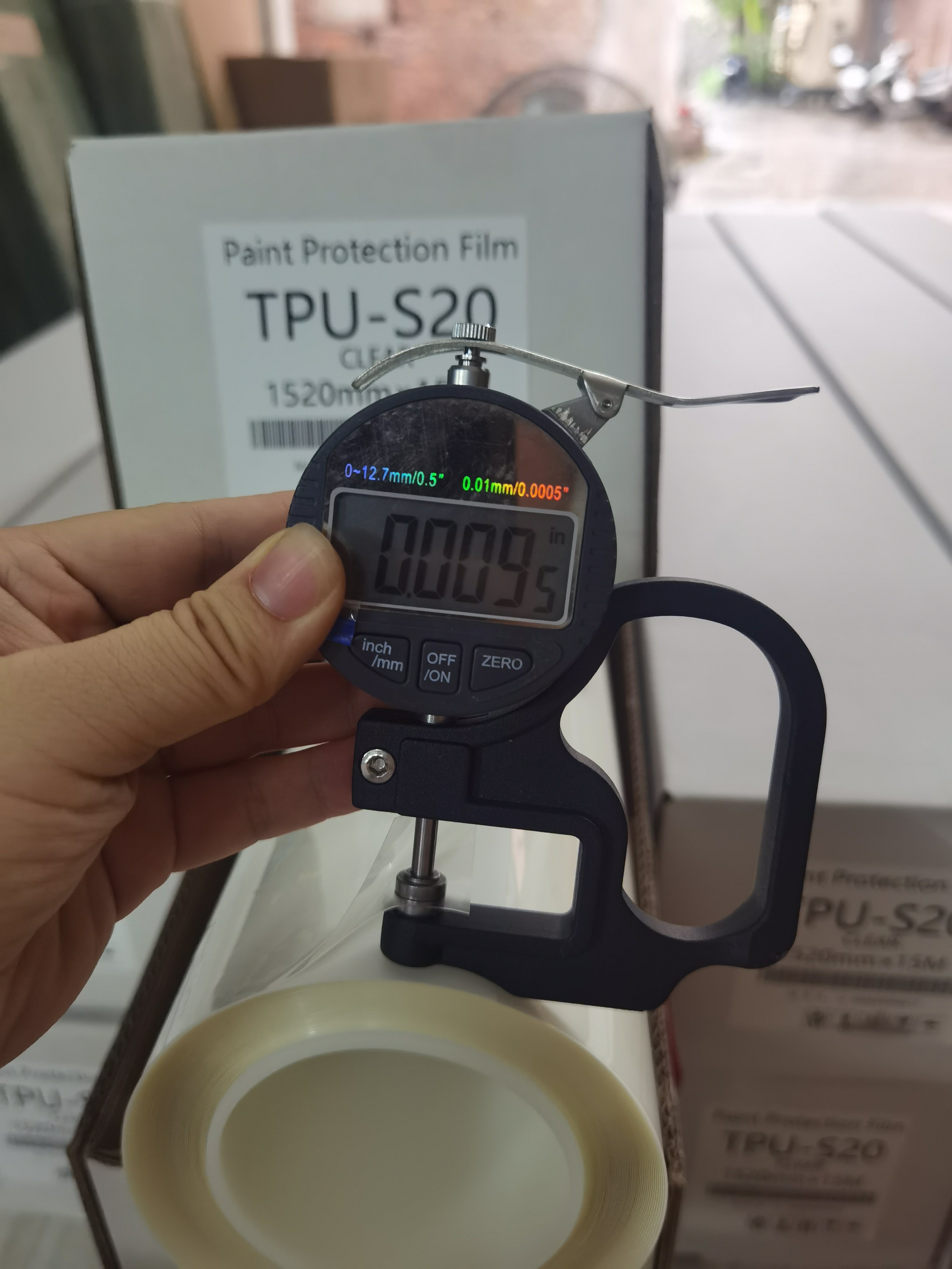 Anti Yellow Auto TPU TPH Car Paint Protection Film UV400 Glossy Piano Black Film High Stretch Body Cover Film