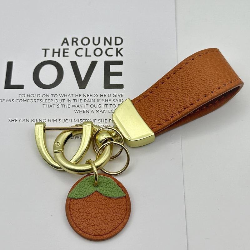 Wholesale Hot Sale Cute Cartoon Leather Car Key Hanging Trinket Leather Luxury Keyring Female Fashion Strawberry Fruit Key Chain