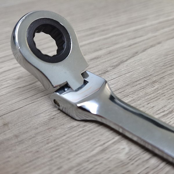 High Quality 10mm Flexible Ratchet Wrench Keychain Laser Logo