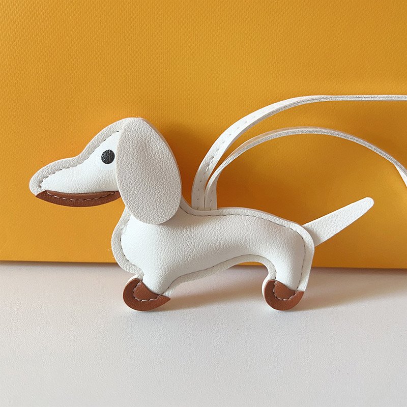 Hot Sale Custom Dog Designer Pu Leather Key chain Bag Charm Pendant Car Keyring Luxury KeyChain