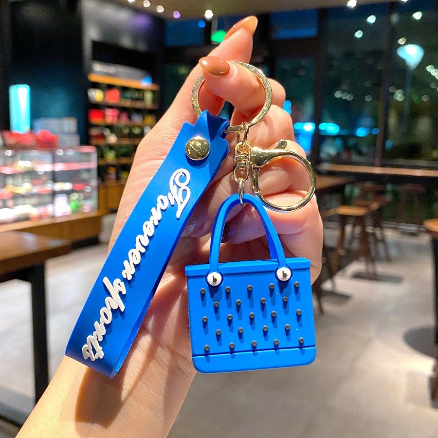 NEW 3D keychains EVA beach hole bag key chain fashion seaside big basket PVC silicone bag pendant mini bogg bag keychain