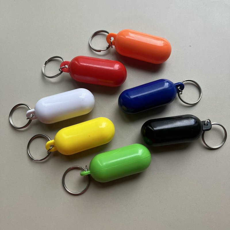Custom Logo Swimming Pool Plastic Keychain Floating Key Ring Capsule Style Fender Shape Marine Sailing Boat Buoyant Keychain