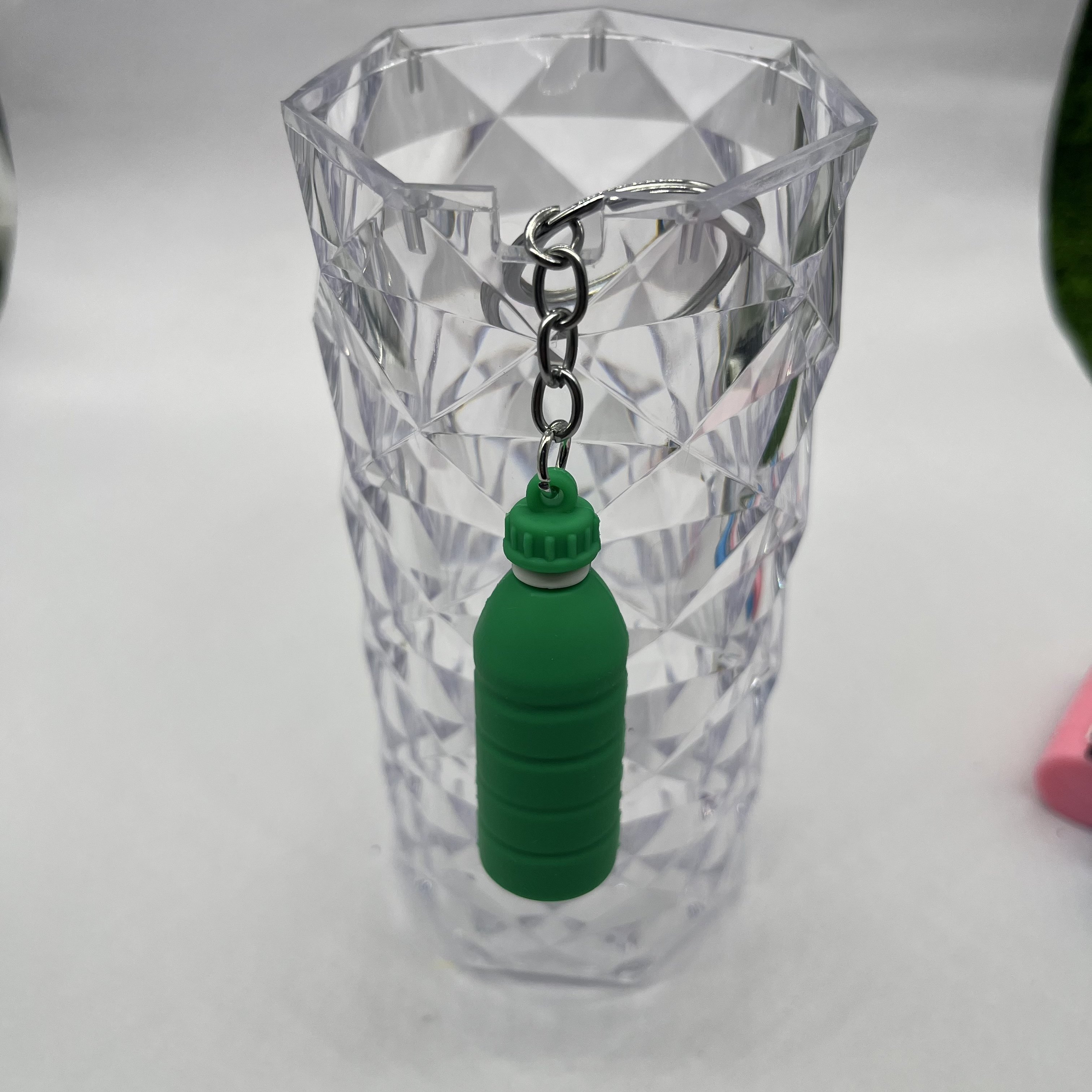 6pcs Drink Bottle Keychain Fashion Bottle Key Chains For Men Women Ornament Car Bag Pendant Keyring Accessories Gift