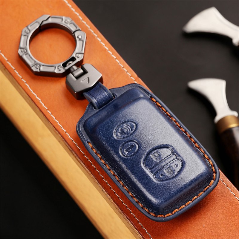 Genuine Leather Car Key Case Cover for Avalon Camry Corolla RAV4 Sequoia Highlander Accessories Keys Handmade Car key Shell