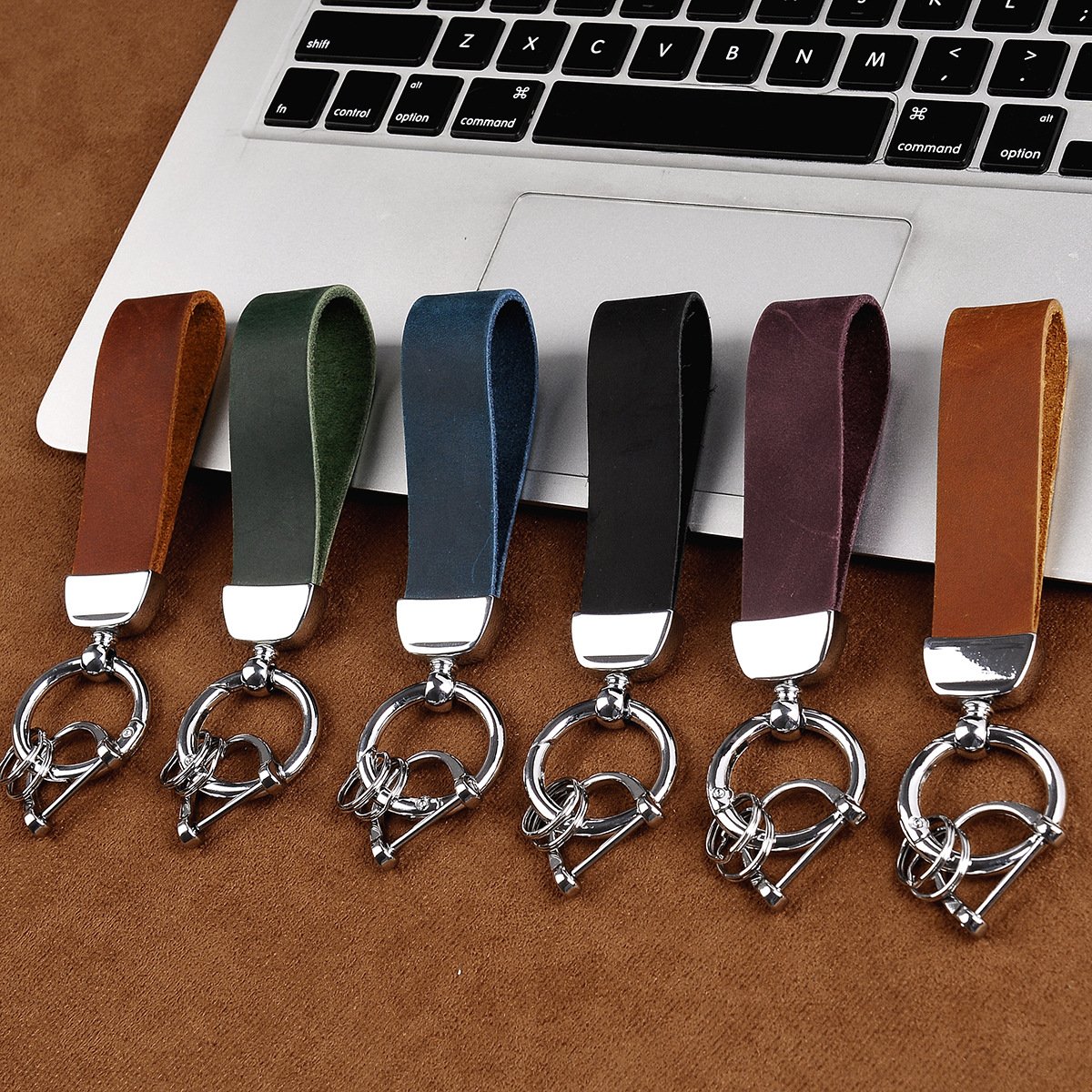 Genuine Leather Car Keychain Holder for Men and Women Crazy Horse Universal Keys Fob Key chains Custom LOGO