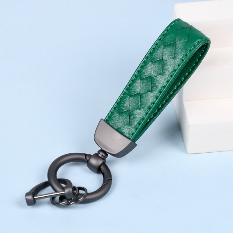 Personalized Leather Car Key Chain Fashion Diamond Key Ring Male Business Couple Pendant Accessories