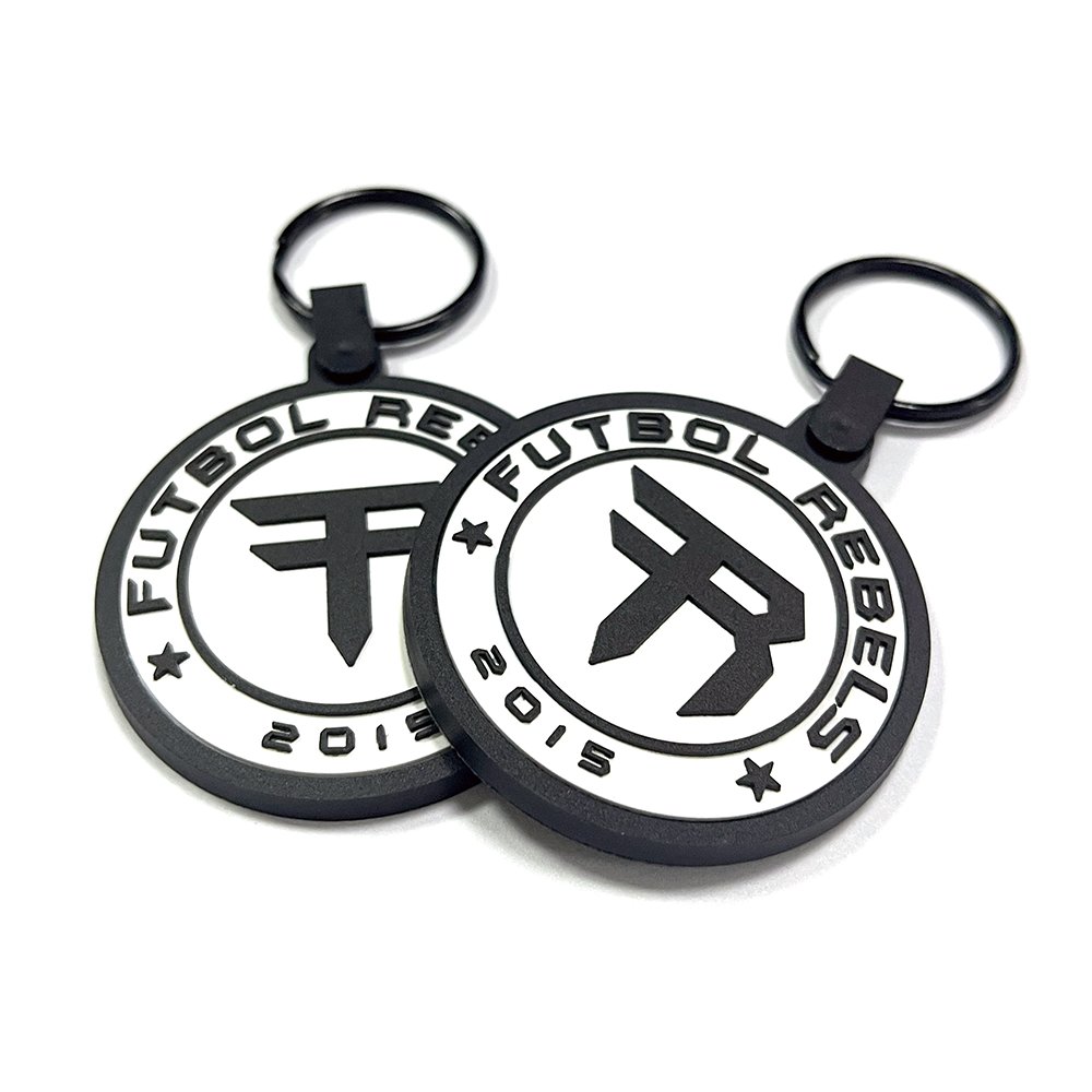 Chinese keychain supplies custom qr code keychain key ring personalised keychain pvc rubber key rings
