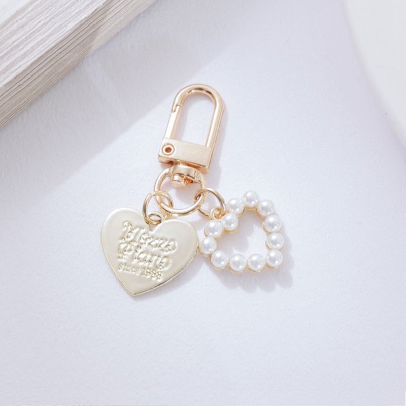 Cute Pearl Keychain Keyring Luxury Women Jewelry Pearl Bead Pendant Shell Phone Bag Backpack Charm Accessory Car Key Key Chain