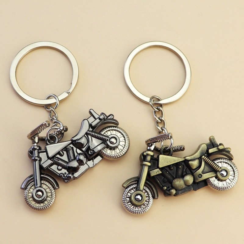 Wholesale Metal Motorcycle Keychain Charms 4 Colors Cute Creative Gift Sports Car Key Chains Personality Gifts