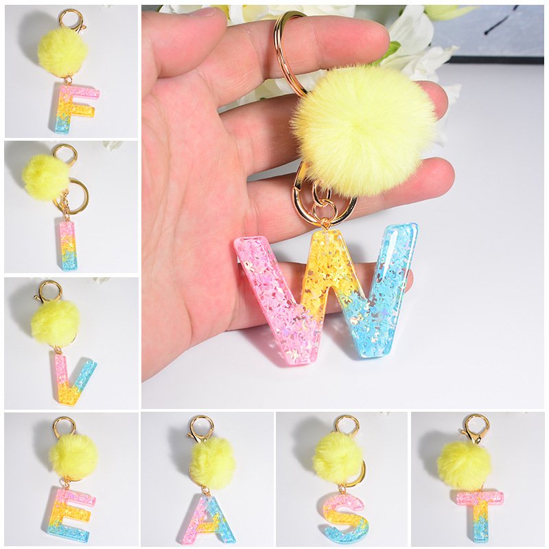 Factory Price English Alphabet Crystal Key Chains Women Metal Keychains Pendant Key Ring Resin Key Holder For Bag Accessory
