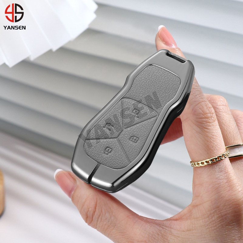 Leather Car Key Case Cover for Xiaopeng Xpeng P7i P5 G3 G9 G6 Auto Key Fob Shell Car Styling Keychain Accessory