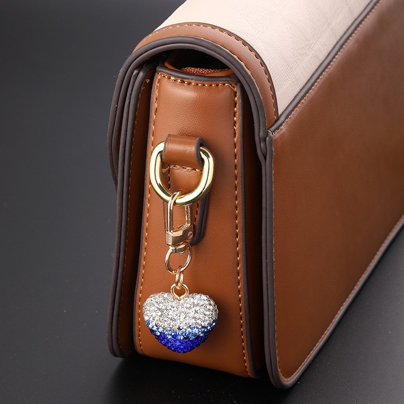 Best Selling Bag Accessories Belt Crystal Ball Fashion Heart Bag Accessories Car Keychain Fantasy Rhinestone Keychain