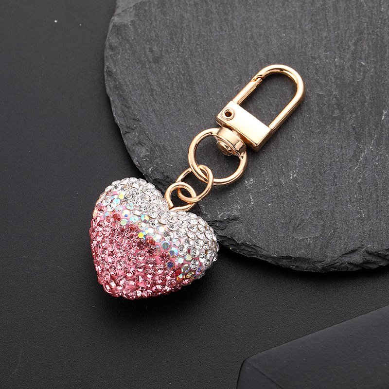Best Selling Bag Accessories Belt Crystal Ball Fashion Heart Bag Accessories Car Keychain Fantasy Rhinestone Keychain