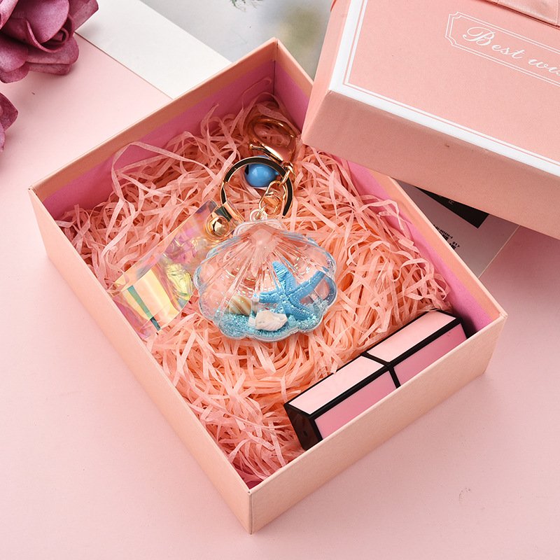 Creative acrylic quicksand sequins in oil Pentagram keychain Starfish Shell car key chain pendant bag ornaments Women's gift