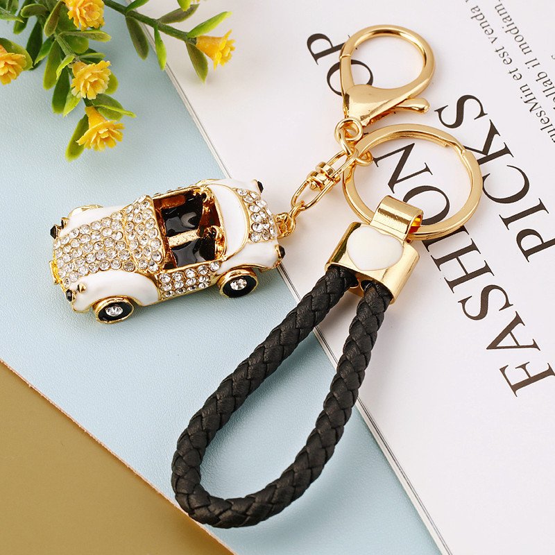 Fashion New Unique colorful crystal rhinestone car motorcycle keychain Cartoon Glossy Appearance Key ring for Holiday Gift