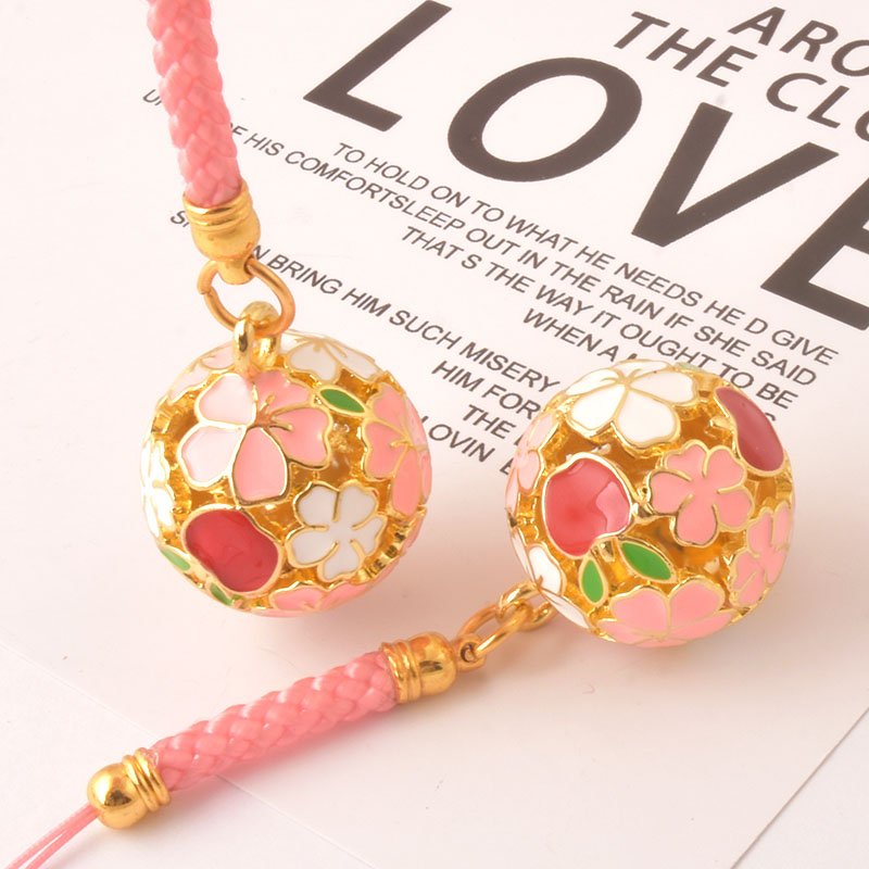 Japanese Sakura KeyChains Car Bag Cell Phone Decoration Pendant Enamel Bell Pendent Charm Car Key Chain
