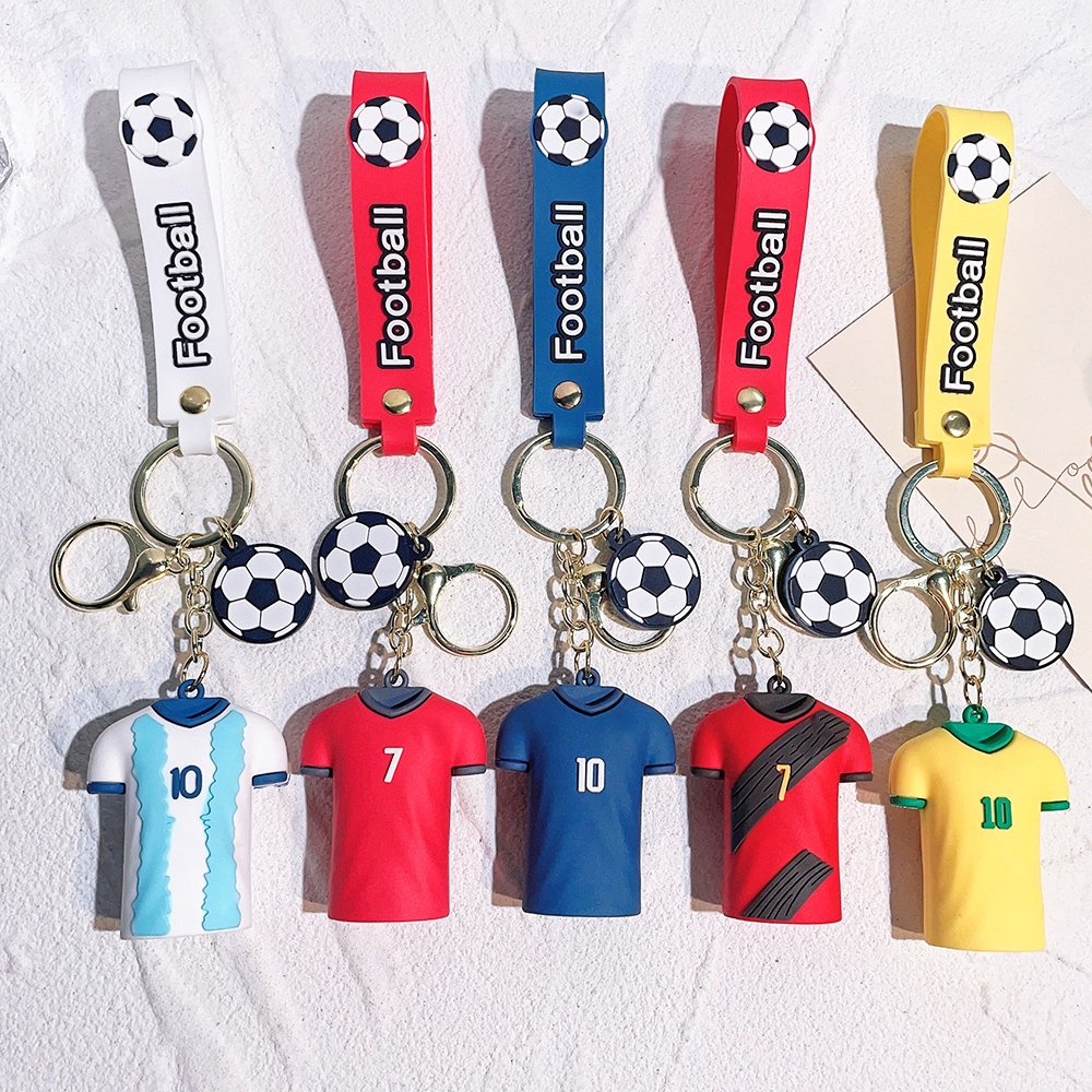 Famous Sport Series Football Soccer Players Soft PVC Rubber Silicon Key Chains Car Decorations Gifts LC146