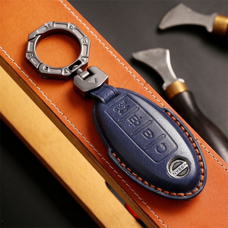 Genuine Leather Car Key Case Cover for Nissan Sunny Sylphy Murano Blue Bird Smart Key Case Accessories Handmade Car key Shell
