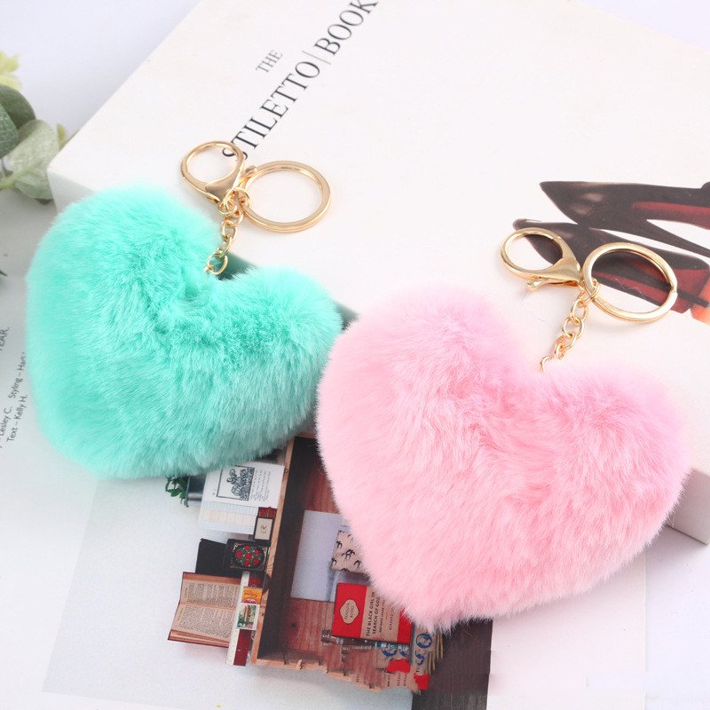 Fashion 3D Cute Love Heart Soft Plush Keychains Faux Fur Ball Pompom Keychain Car Charm Keyrings Key Holder Women Bag Pendant