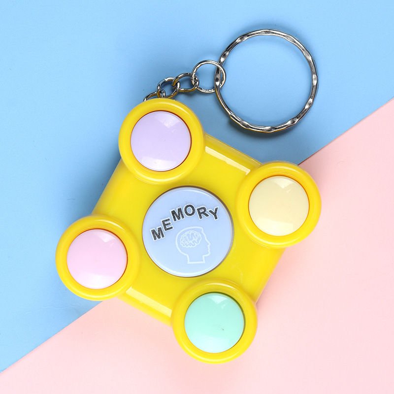 Interactive Children Puzzle Memory Game Console Electronic Memory Game Toy Training Hand Brain Memory Training Keychain