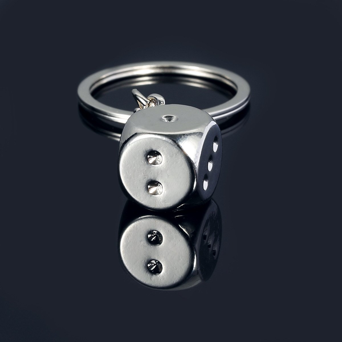 Creative Gift Good Luck Sieve dice Metal keychain Car waist hanging dice key ring Chain ring pendant accessories
