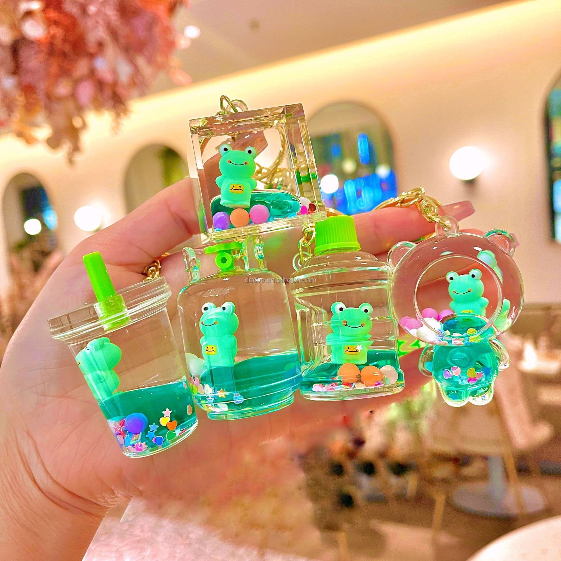 1batch=10PCS 700 Cute Mouse Keychain Aesthetic Liquid Floating Snowflakes Lanyard Key Ring Holder for Bag Charms Car Keys