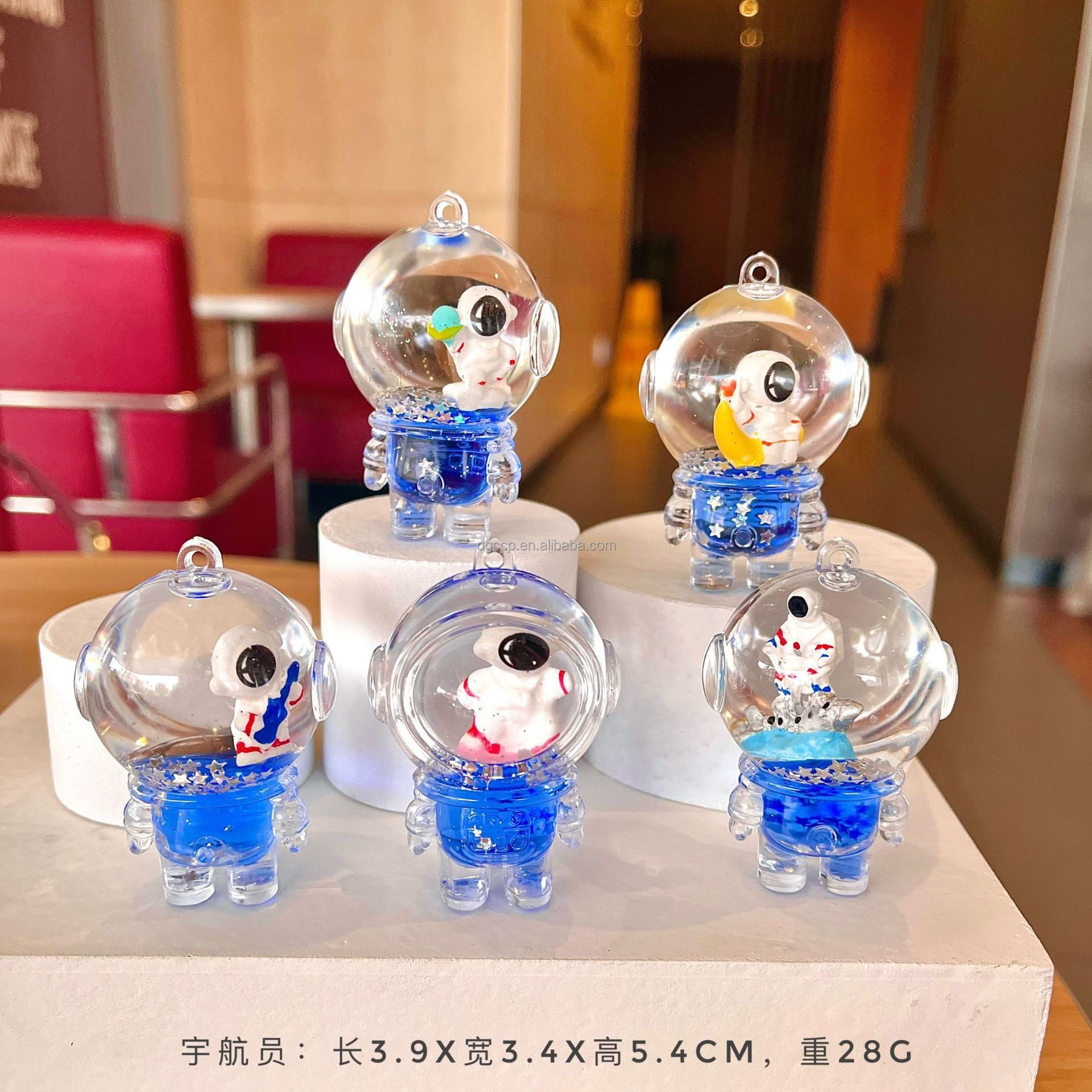 1batch=10PCS 700 Cute Mouse Keychain Aesthetic Liquid Floating Snowflakes Lanyard Key Ring Holder for Bag Charms Car Keys