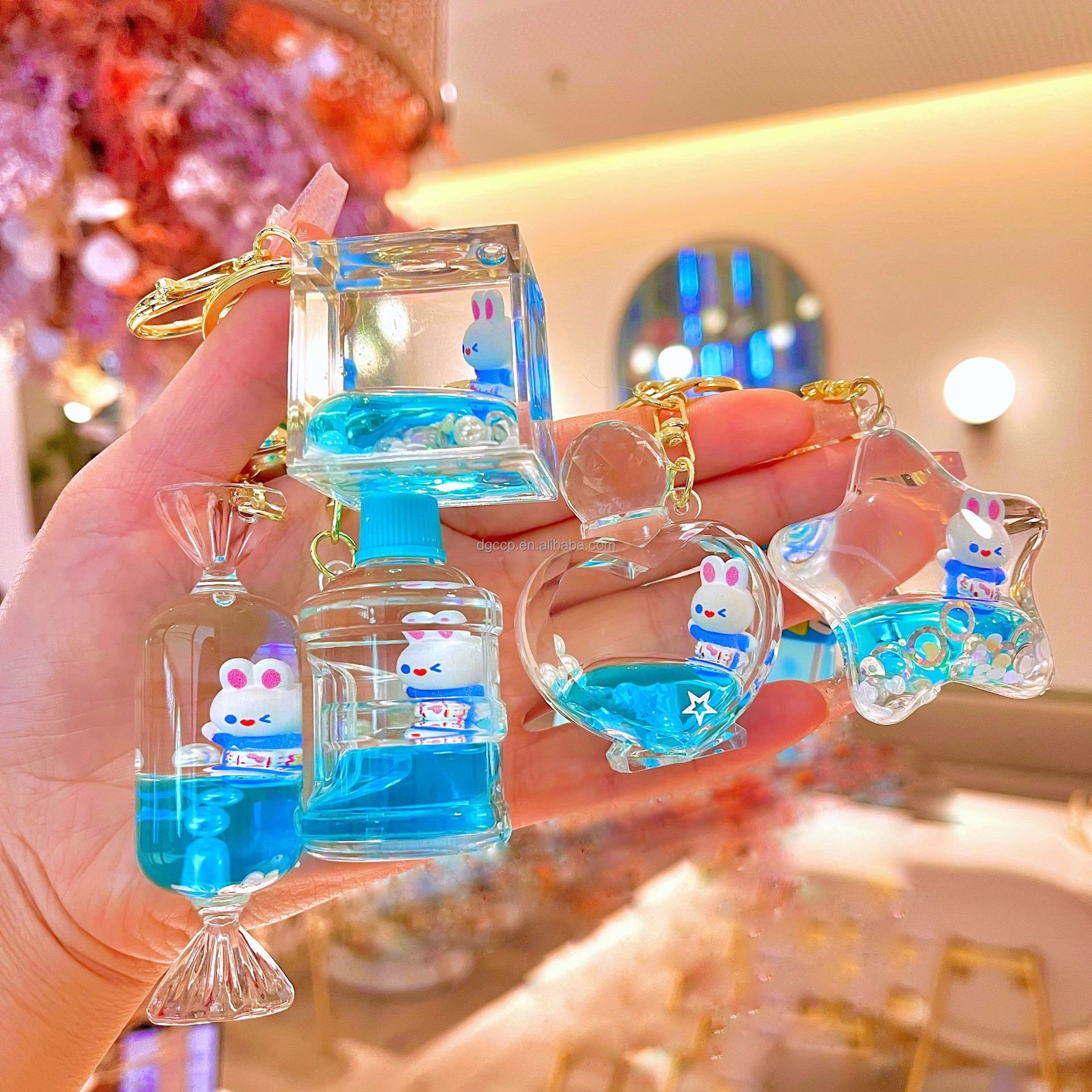 1batch=10PCS 700 Cute Mouse Keychain Aesthetic Liquid Floating Snowflakes Lanyard Key Ring Holder for Bag Charms Car Keys