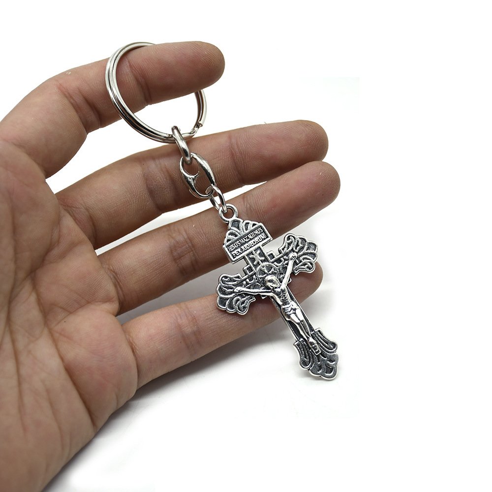 Classic Metal Silver Plated Cross Pendant Keychain Car Key Pendant For Men Women Catholic Christian Religious Accessories Gifts