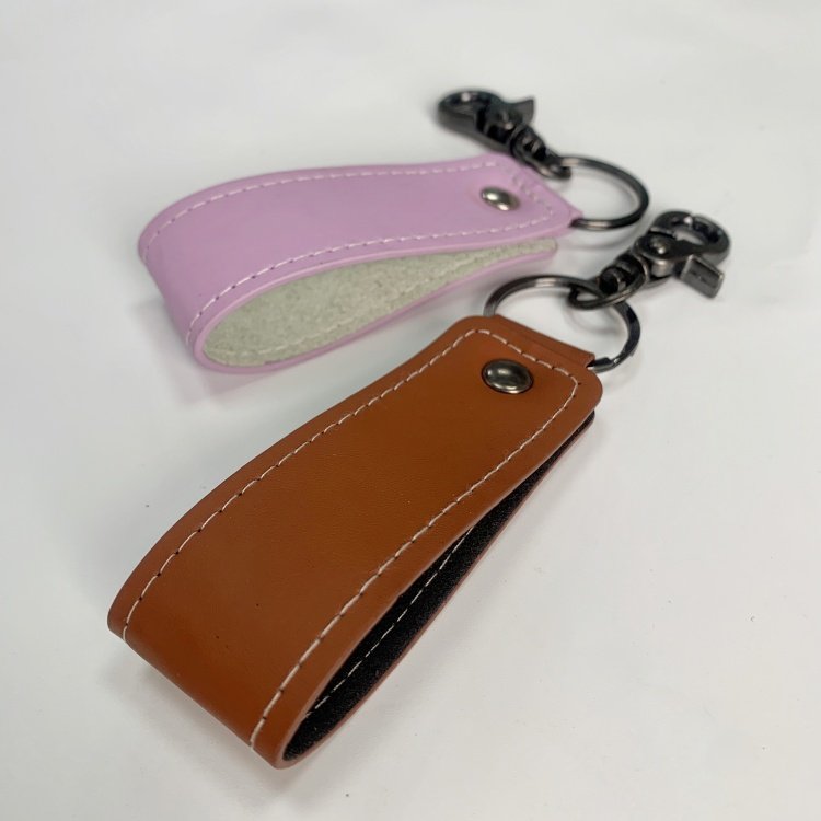 Fashion Multi-color commercial leather keychain Car Key Belt Wallet Key chain Key chain PU leather key chain embossed oil edge