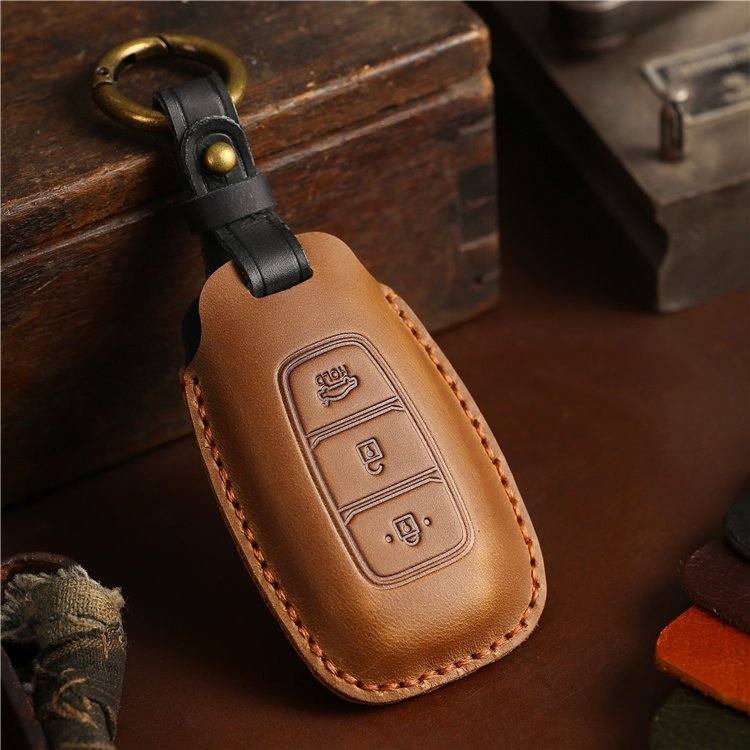 Genuine Leather Car Key Case Cover for Hyundai LAFESTA Elantra Santa Fe Smart 3 Buttons Car Key Shell with Keychain