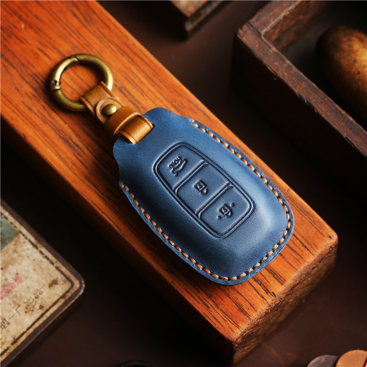 Genuine Leather Car Key Case Cover for Hyundai LAFESTA Elantra Santa Fe Smart 3 Buttons Car Key Shell with Keychain