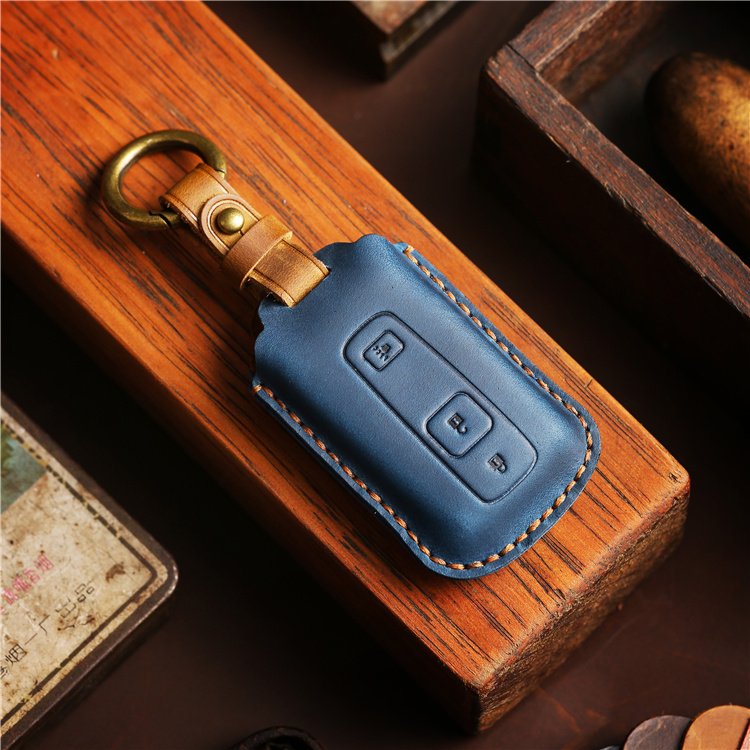 Hand Sewing Genuine Leather Car Key Case Cover for Toyota Crown Smart 3 Buttons Car Key Shell with Keychain