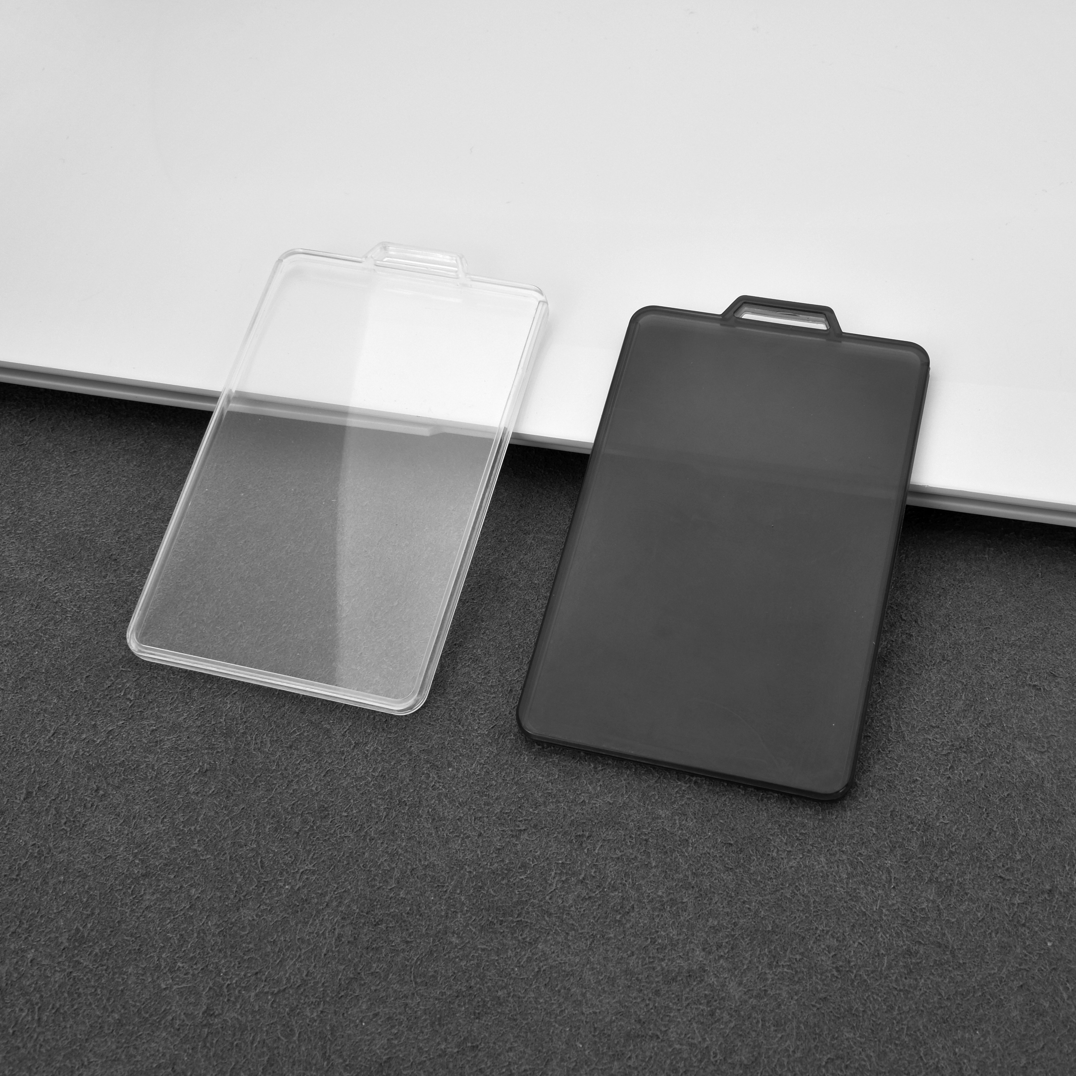 Suitable for tesla model 3 accessories card tpu car key cover case Tesla remote protection case female high-end accessories