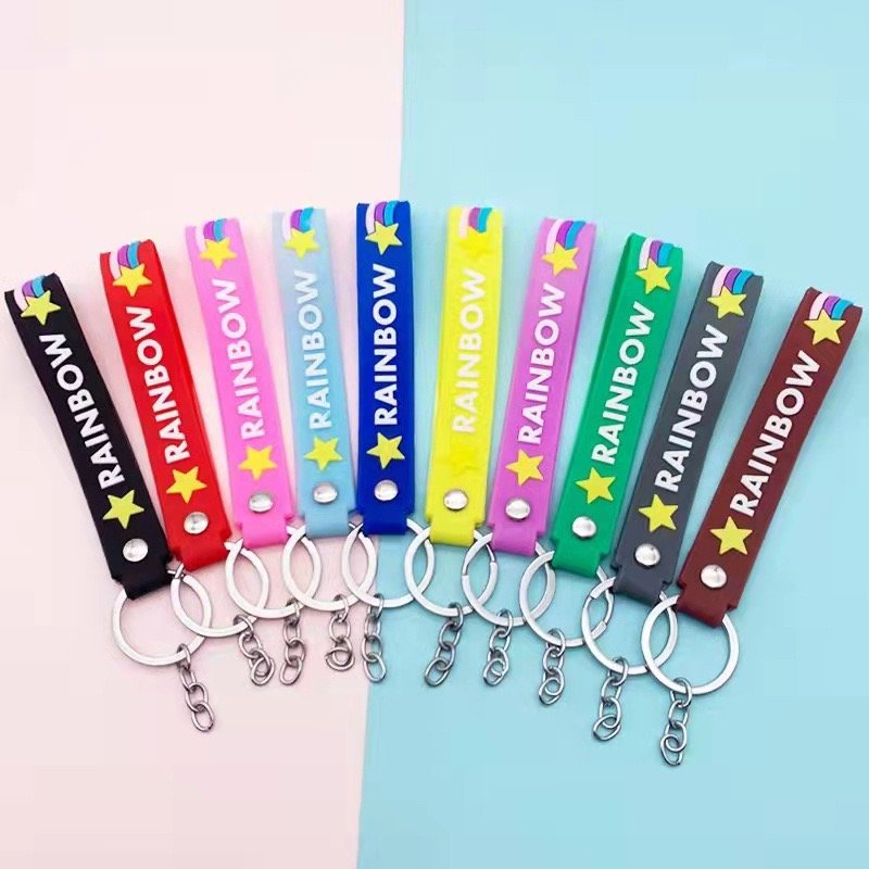 Free Design Metal Zinc Alloy Keyring Custom Logo 2D 3D Blank Key Chain Car Accessories Key Holder Soft Hard Enamel Keychains