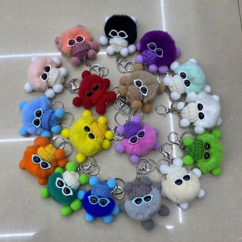 Cute fluffy plush keychain toys Soft Pom Pom Keychains Kawaii fur Ball Plush doll for kids bag backpack pendant decor Key chains