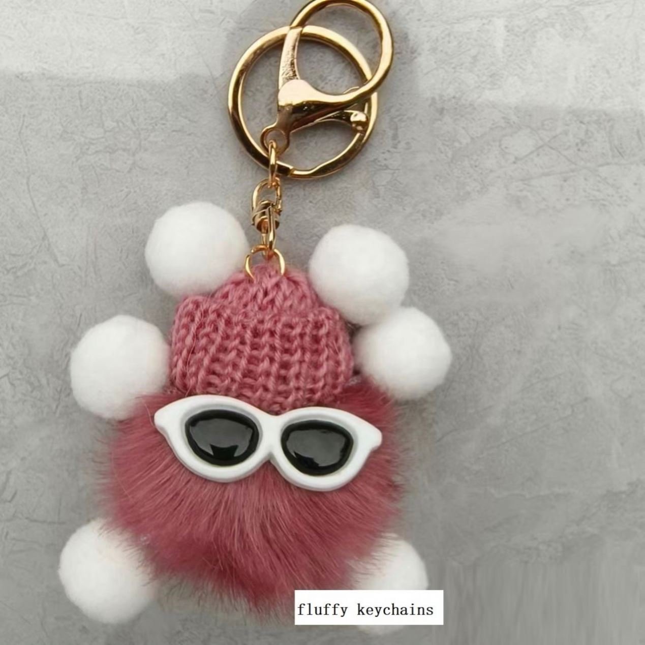 Cute fluffy plush keychain toys Soft Pom Pom Keychains Kawaii fur Ball Plush doll for kids bag backpack pendant decor Key chains