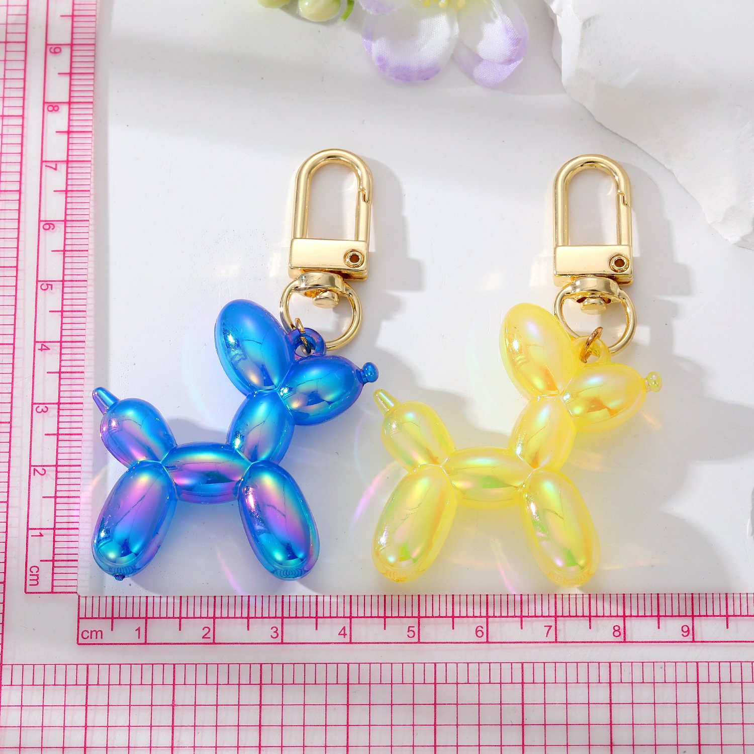 Metallic Luster Colorful Acrylic Dog Pendant Keychain Cute Cartoon Ballon Dog Keychain Backpack Handbag Key Chain