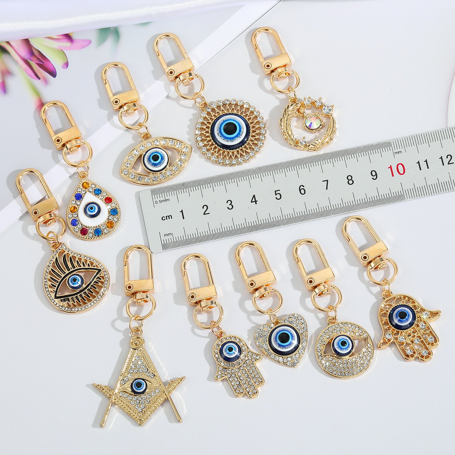 Gold Turkish Evil Eye Metal Ring Ornament Rhinestones Resin Lucky Amulet Car Bag Keys Holder Evil Eye Keychain