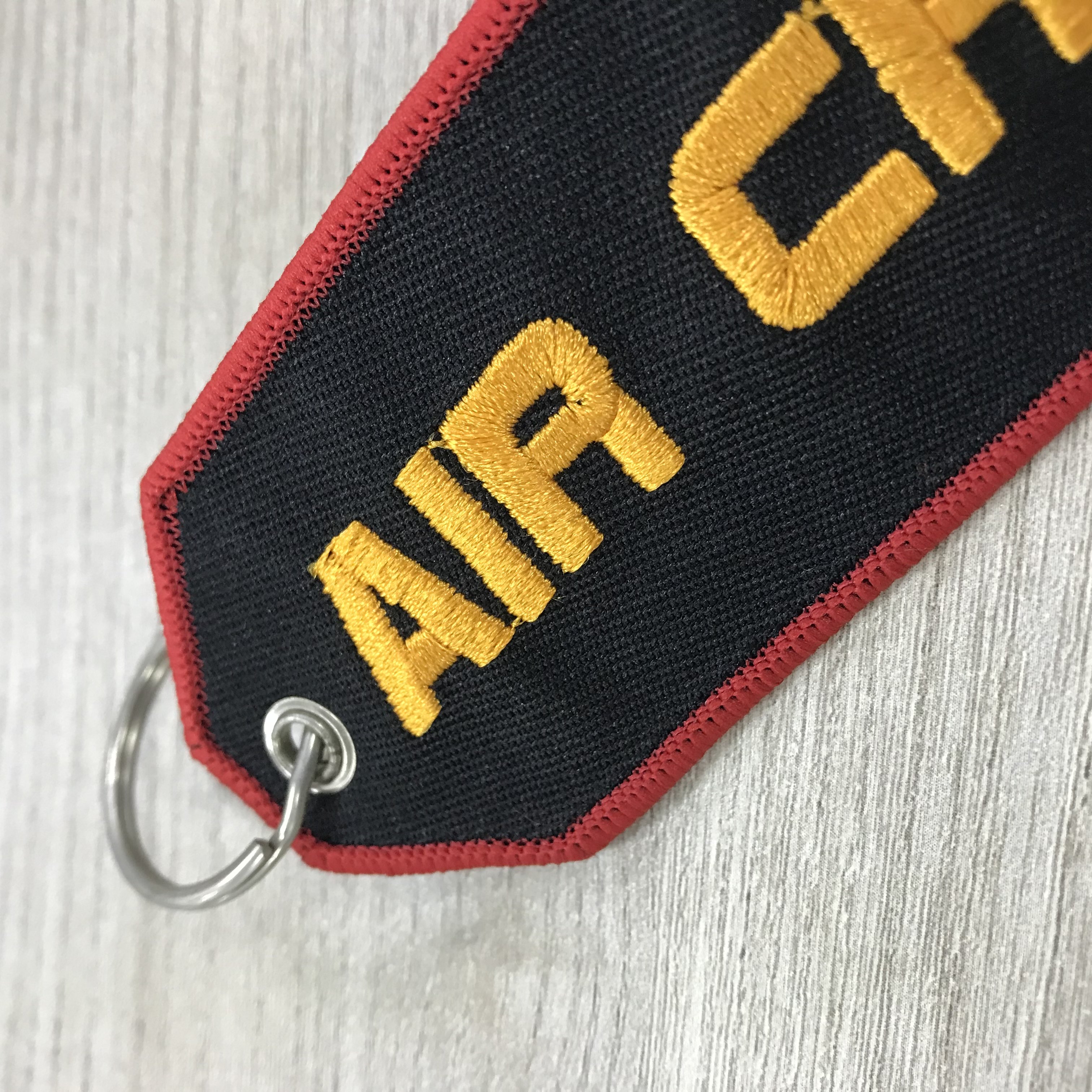 Custom high quality promotion gifts embroidery keychain car key chain key tag keyring for clothing