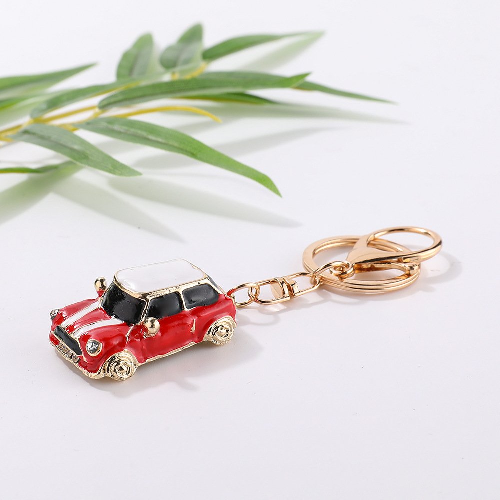 Cartoon mini car men's keychain rhinestone car model fashion pendant racing bag hanging accessories wholesale